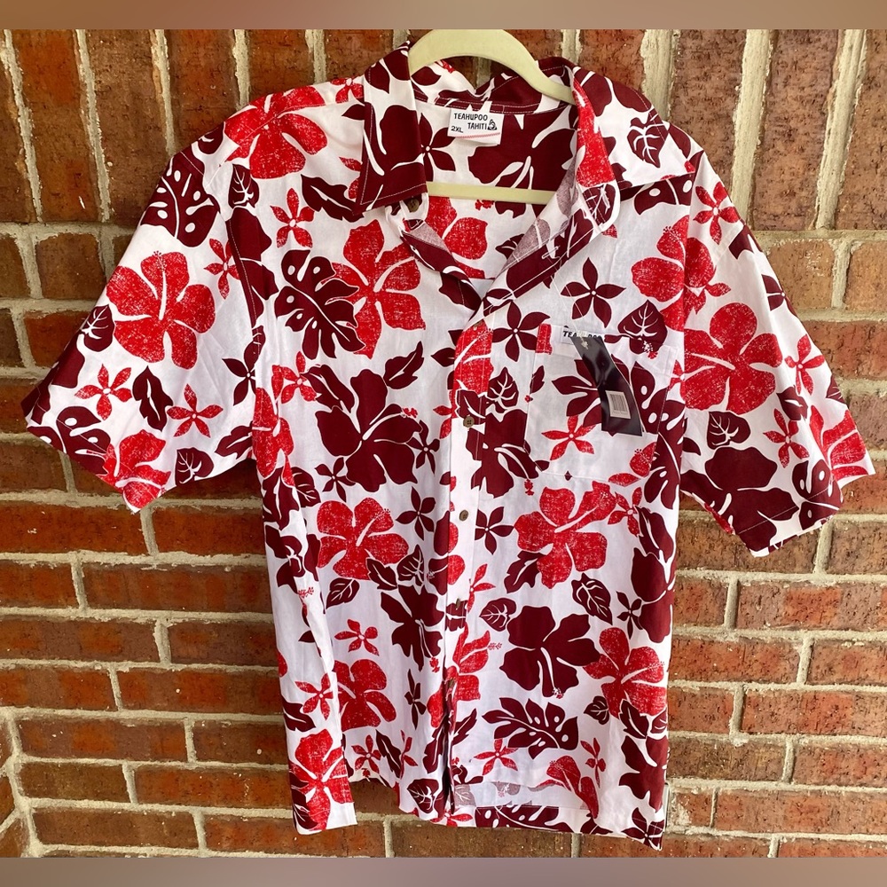 NEW NWT Men’s 2XL TEAHUPOO TAHITI Red White Floral HAWAIIAN TROPICAL Top Shirt